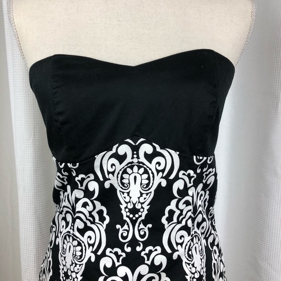 White House Black Market dress - Picture 2 of 6